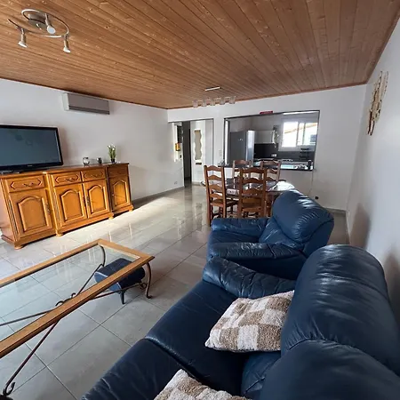 Les Amandiers Dom wakacyjny Pollestres