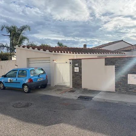 Les Amandiers Dom wakacyjny