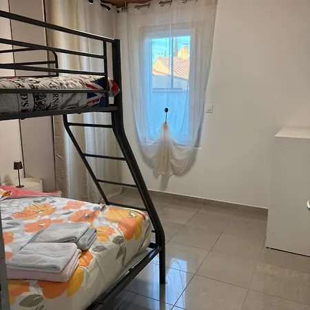 Les Amandiers Dom wakacyjny *