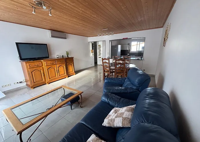 Les Amandiers Σπίτι διακοπών Pollestres