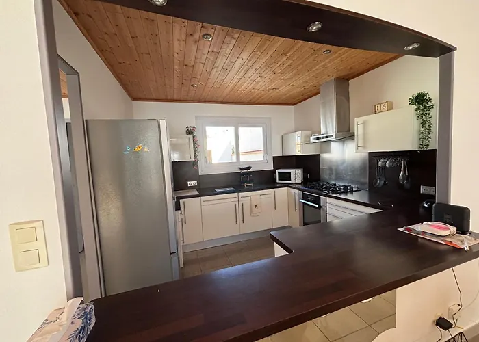 Les Amandiers Σπίτι διακοπών *